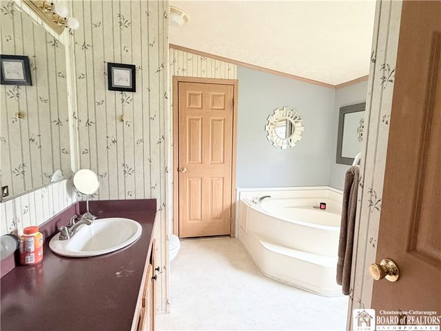 3200 Clymer Sherman Road, Sherman, NY 14781