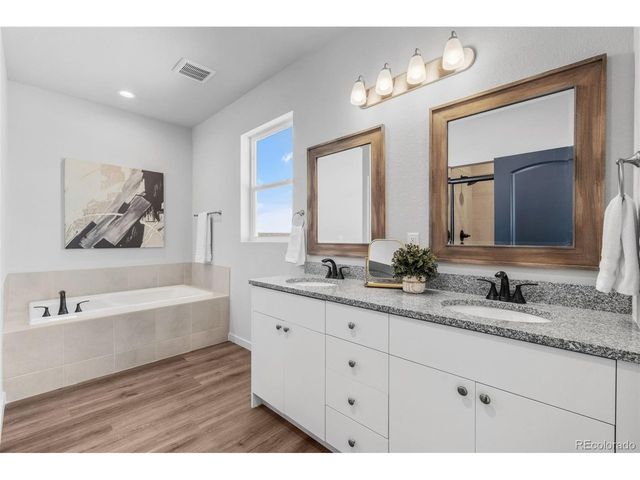 1438 N Moonbeam Dr, Pueblo West, CO 81007