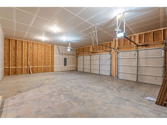 1438 N Moonbeam Dr, Pueblo West, CO 81007