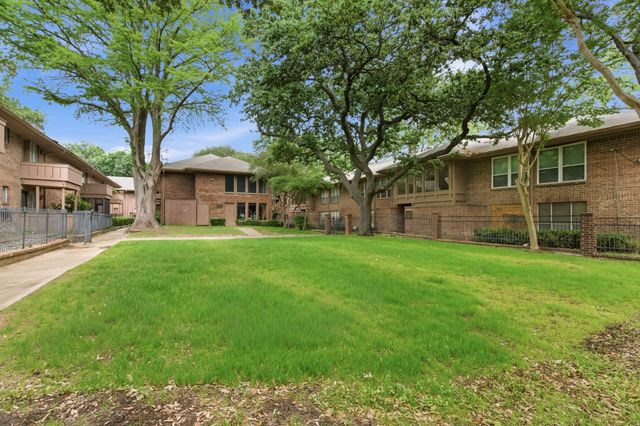 10566 High Hollows Drive 254, Dallas, TX 75230