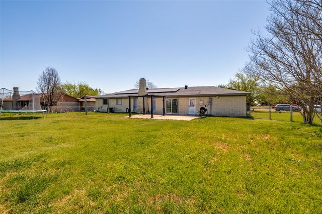 501 Sunrise Drive, Waxahachie, TX 75165
