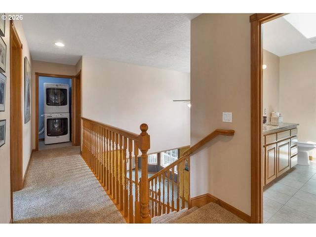 2734 CINDERCONE Ct Se, Salem, OR 97306