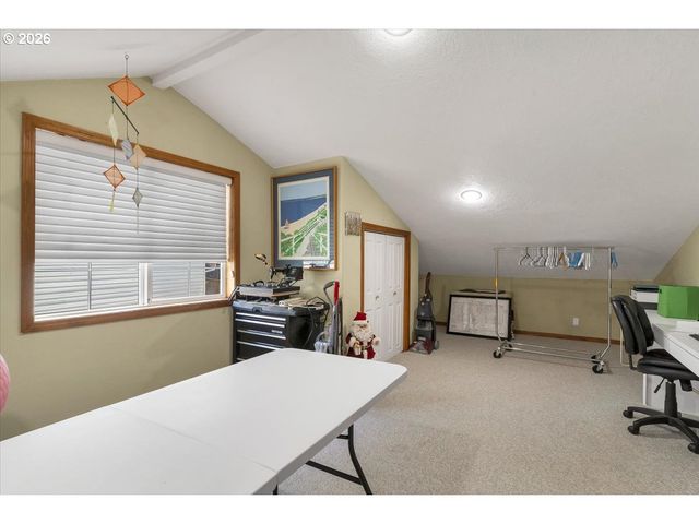 2734 CINDERCONE Ct Se, Salem, OR 97306