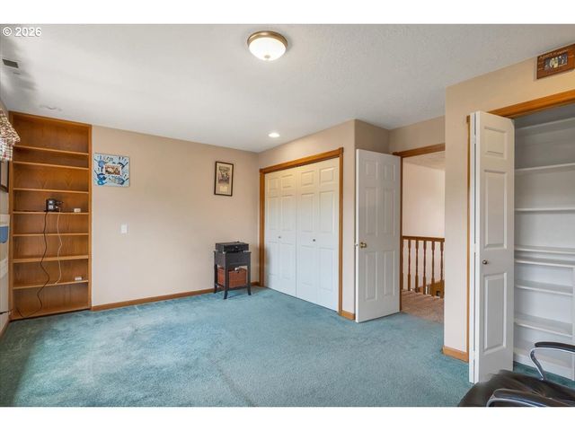 2734 CINDERCONE Ct Se, Salem, OR 97306