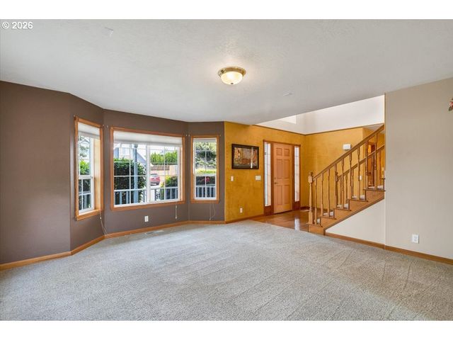 2734 CINDERCONE Ct Se, Salem, OR 97306
