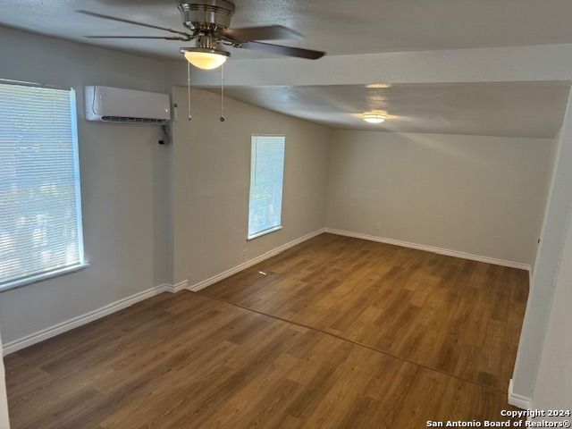 1727 ESCALON AVE, San Antonio, TX 78221