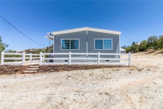 32999 Oak Drive, Hemet, CA 92544