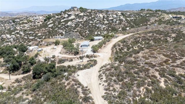 32999 Oak Drive, Hemet, CA 92544