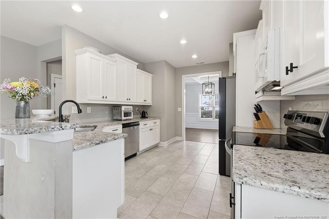 5142 Paul Peel Place, Hope Mills, NC 28348