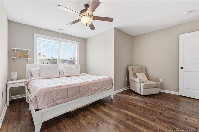 5142 Paul Peel Place, Hope Mills, NC 28348