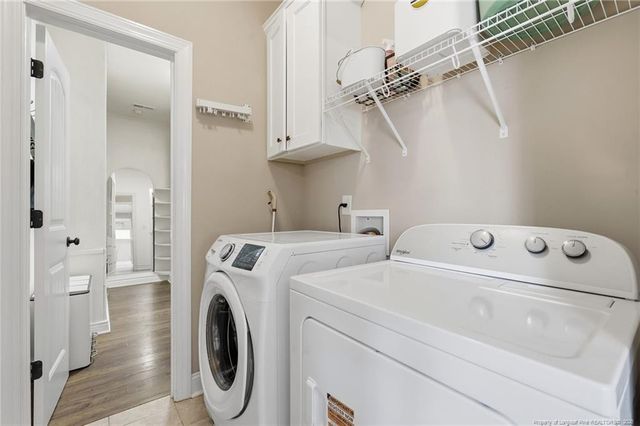 5142 Paul Peel Place, Hope Mills, NC 28348