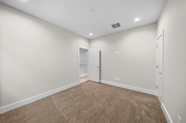 24 Bucan F, Houston, TX 77076