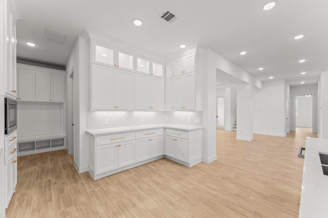 9318 Trimble Landing Drive, Tomball, TX 77375