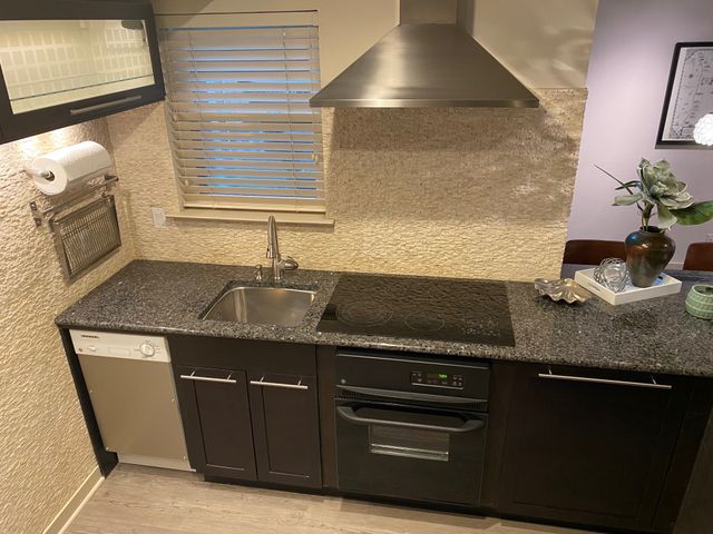 4403 Buena Vista Street 6, Dallas, TX 75205