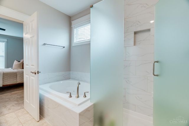 2113 Clough Chase Drive, Anderson Twp, OH 45244