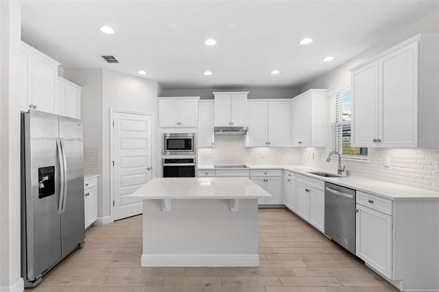 18309 OLIVER TWIST WAY, Winter Garden, FL 34787