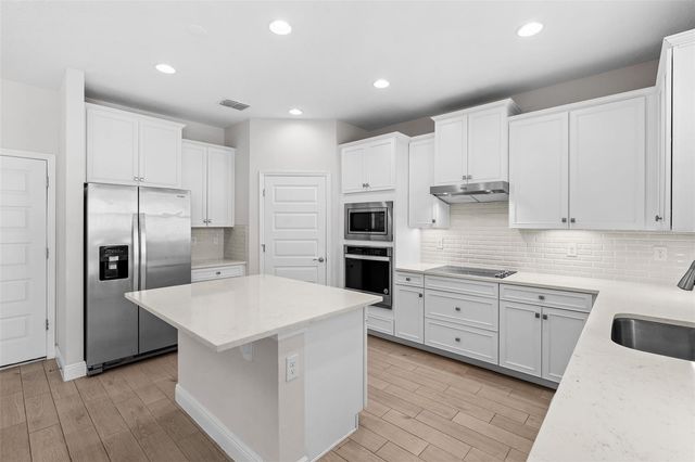 18309 OLIVER TWIST WAY, Winter Garden, FL 34787