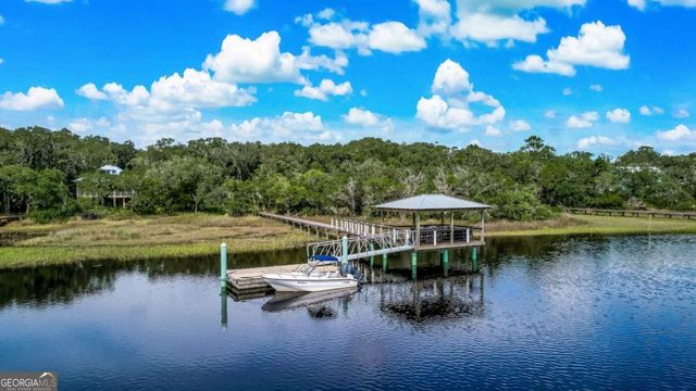 102 Doubloon Court, St. Marys, GA 31558