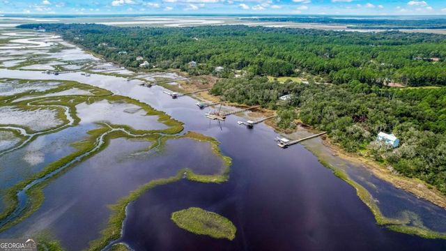 102 Doubloon Court, St. Marys, GA 31558