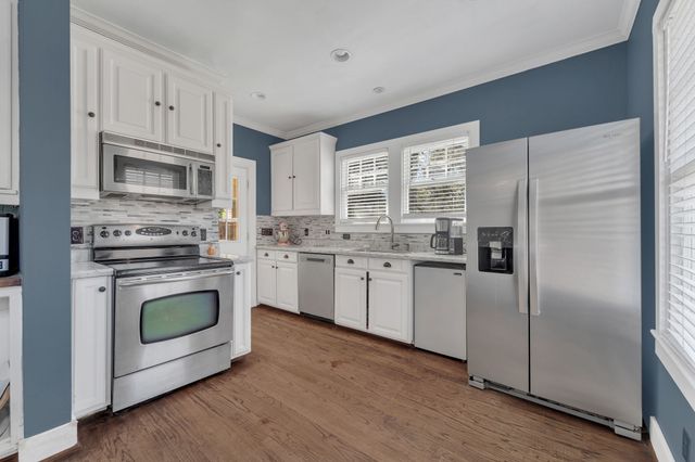 201 Pecan Street, Terrell, TX 75160