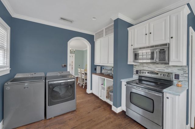 201 Pecan Street, Terrell, TX 75160