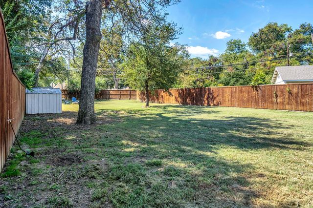 201 Pecan Street, Terrell, TX 75160