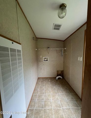 166 Cherry Ln, Loretto, KY 40037