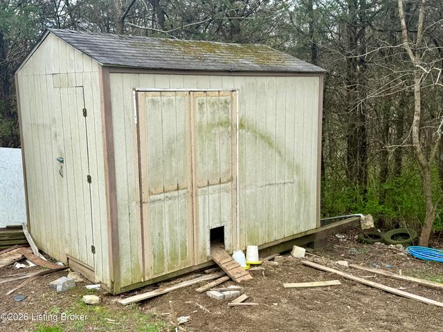 166 Cherry Ln, Loretto, KY 40037