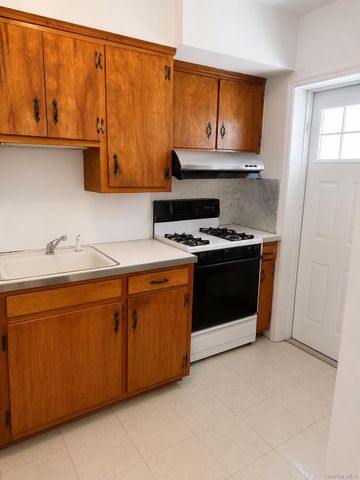 1019 116th Street, College Point, NY 11356