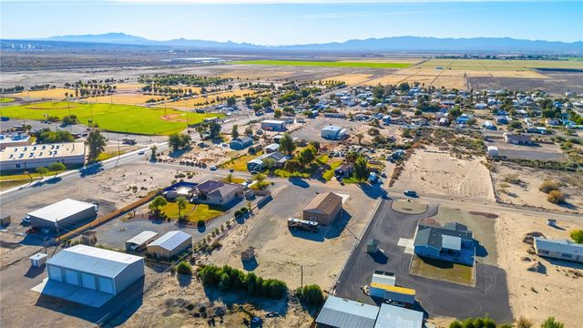 2187 E Pescador Drive, Mohave Valley, AZ 86440