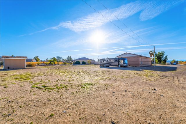 2187 E Pescador Drive, Mohave Valley, AZ 86440