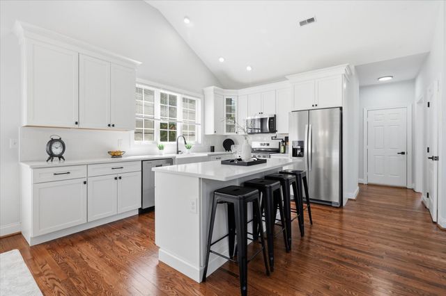 421 HARRISON DR, Hockessin, DE 19707