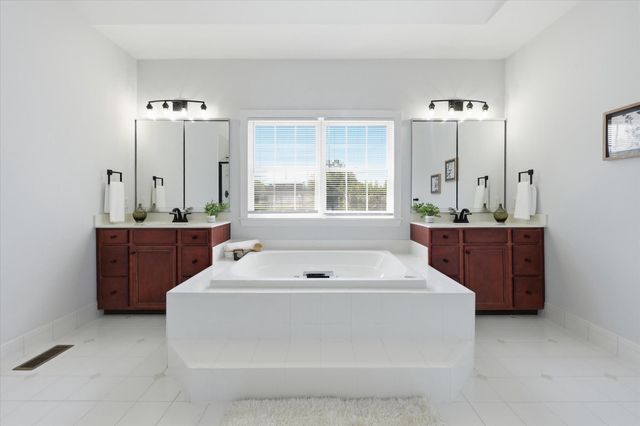 421 HARRISON DR, Hockessin, DE 19707
