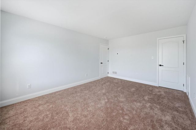 421 HARRISON DR, Hockessin, DE 19707