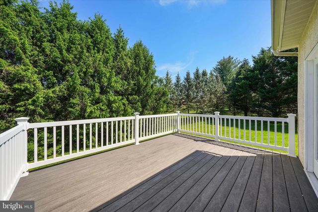 421 HARRISON DR, Hockessin, DE 19707