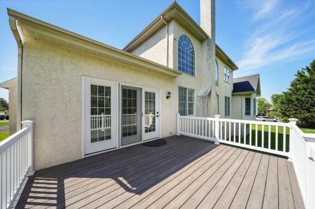 421 HARRISON DR, Hockessin, DE 19707