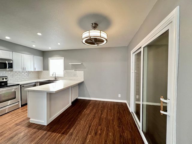 6418 S Stanley Place Unit A, Tempe, AZ 85283