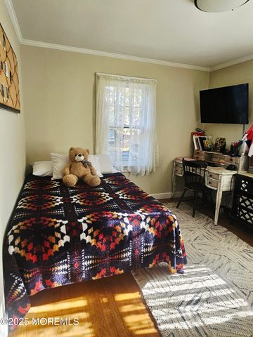 32 Locust Avenue, Jackson, NJ 08527