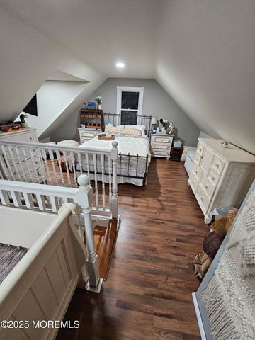 32 Locust Avenue, Jackson, NJ 08527