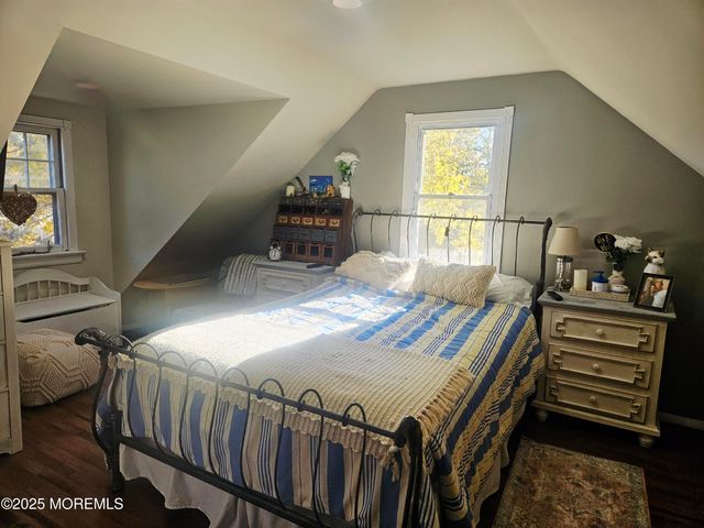 32 Locust Avenue, Jackson, NJ 08527