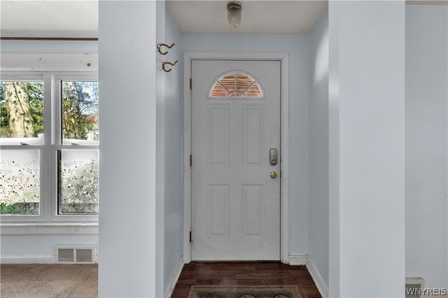 1550 Eggert Road, Amherst, NY 14226
