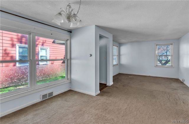 1550 Eggert Road, Amherst, NY 14226