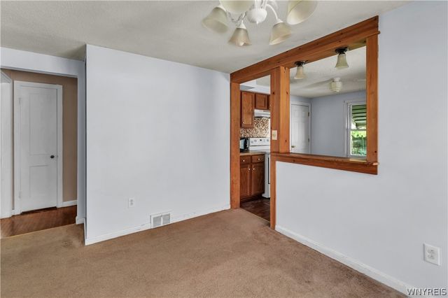 1550 Eggert Road, Amherst, NY 14226