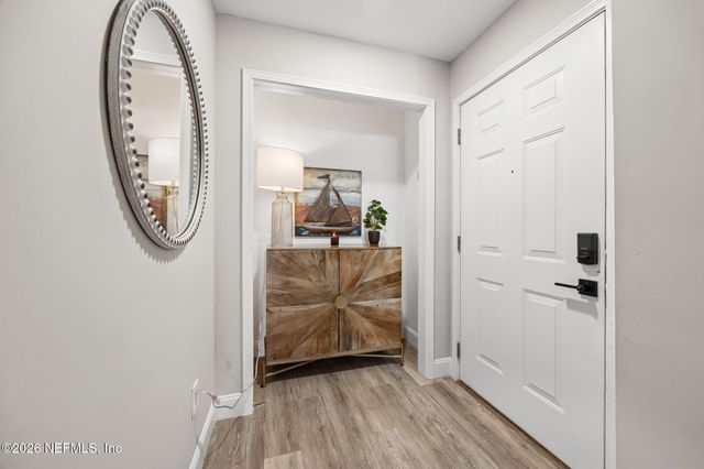 2240 SHEPARD Street 202, Jacksonville, FL 32211
