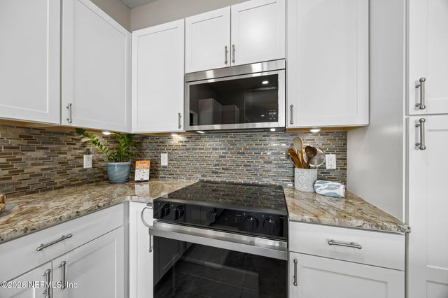 2240 SHEPARD Street 202, Jacksonville, FL 32211