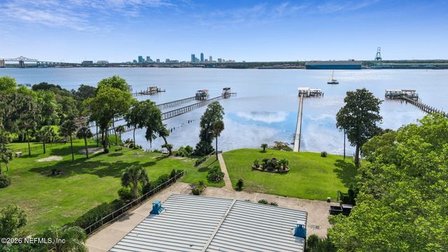 2240 SHEPARD Street 202, Jacksonville, FL 32211