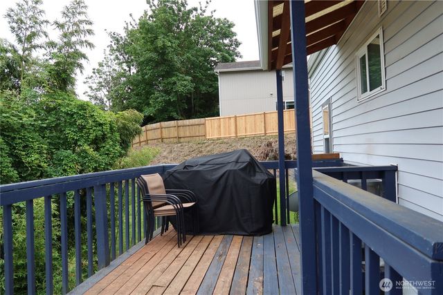 1405 Flower Avenue, Port Orchard, WA 98366