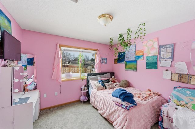 701 E Beaver Street, Belle Plaine, MN 56011