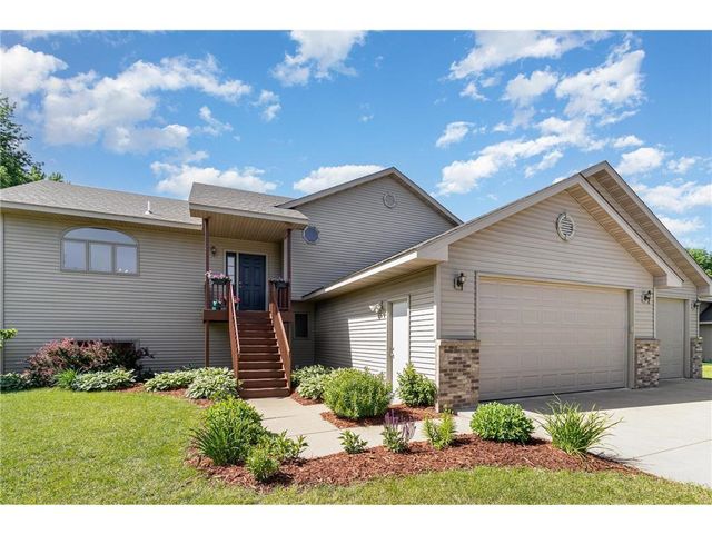 701 E Beaver Street, Belle Plaine, MN 56011