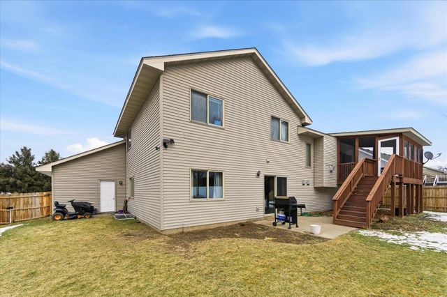 701 E Beaver Street, Belle Plaine, MN 56011